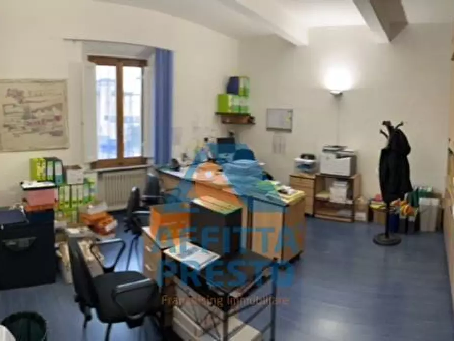 Immagine 9 di Ufficio in affitto  a Montespertoli