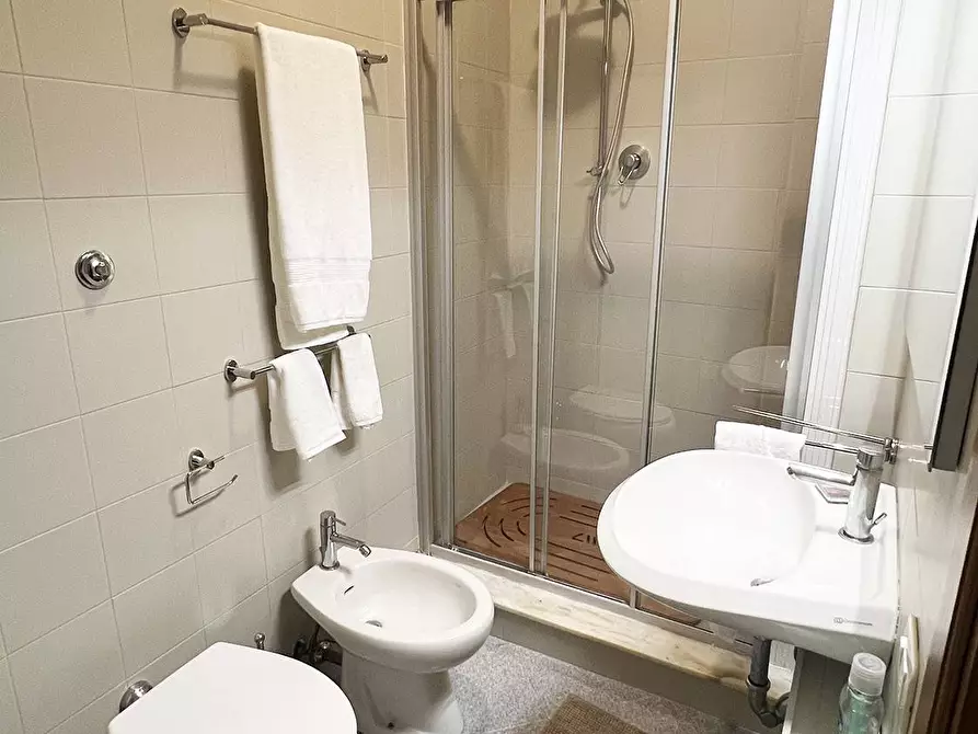 Immagine 8 di Appartamento in affitto  a Firenze