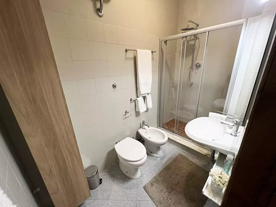 Immagine 9 di Appartamento in affitto  a Firenze