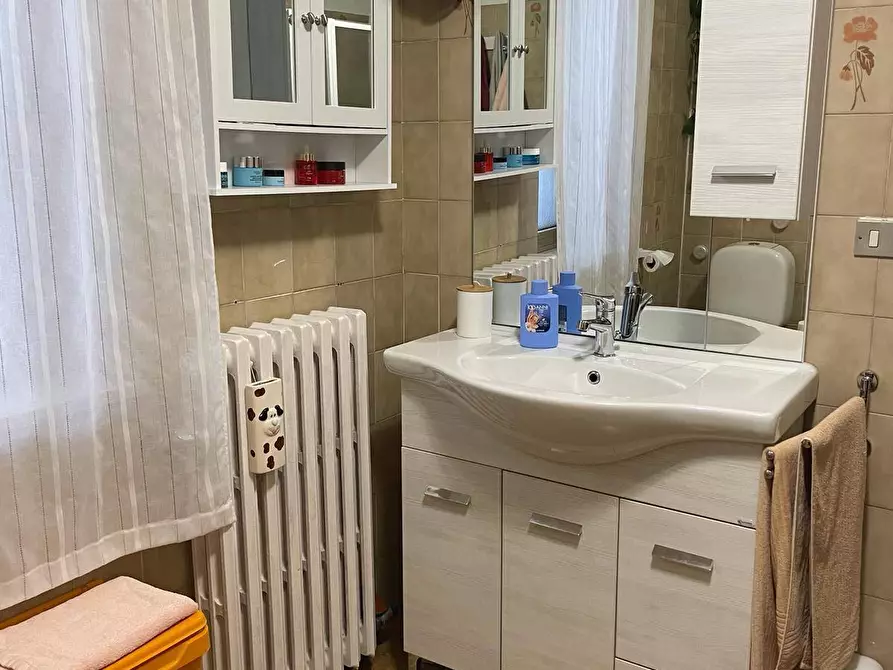 Immagine 32 di Appartamento in vendita  in VIA SAN ISIDORO 43 a Chivasso