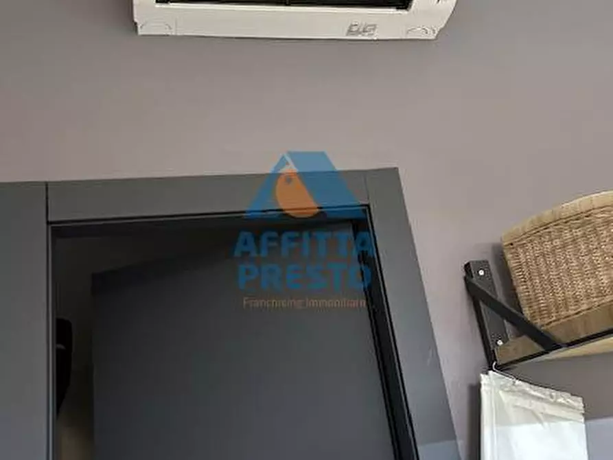 Immagine 6 di Attività commerciale in affitto  a Empoli