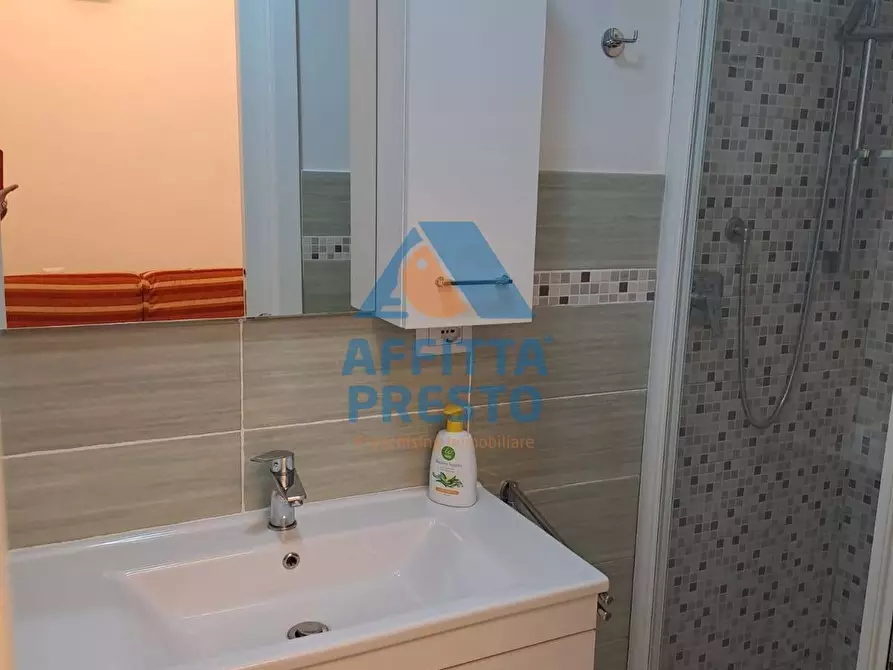 Immagine 14 di Appartamento in affitto  a Empoli