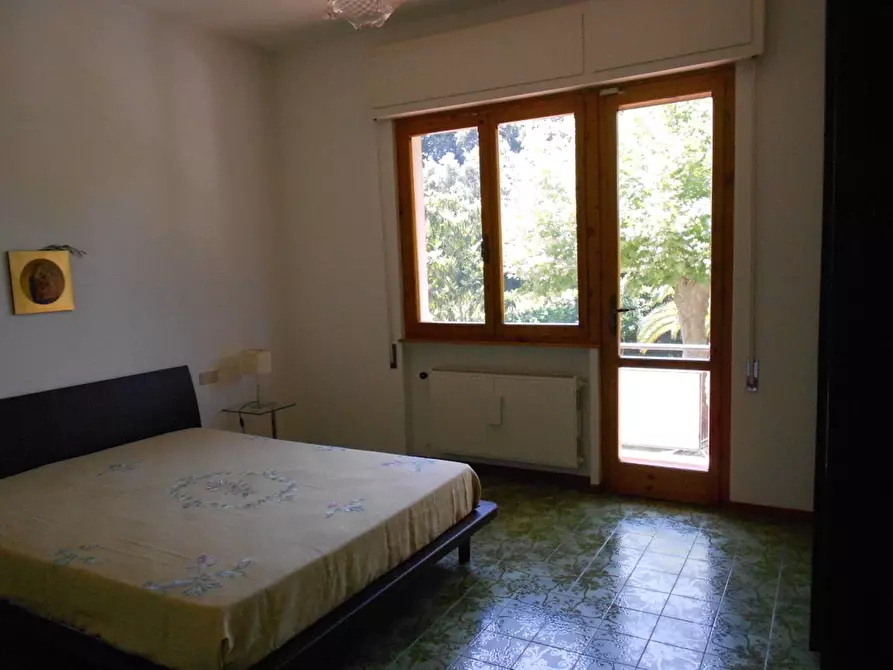 Immagine 8 di Appartamento in affitto  a Camaiore