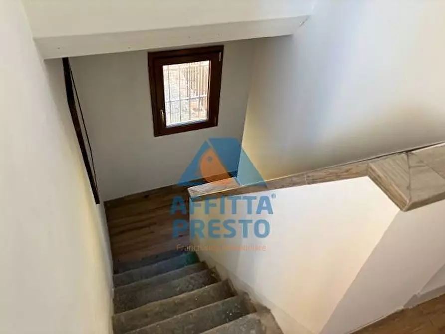 Immagine 13 di Appartamento in affitto  a Empoli