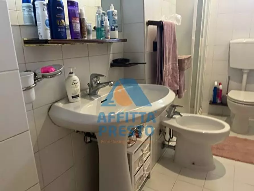 Immagine 16 di Appartamento in affitto  a Empoli