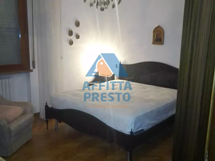 Immagine 1 di Camera in affitto  a Empoli