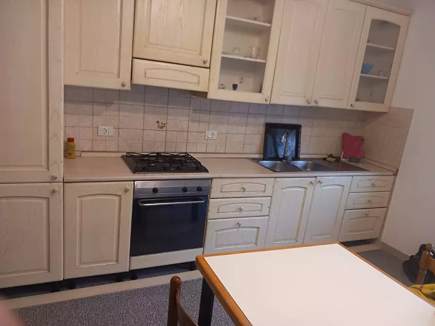 Immagine 1 di Appartamento in affitto  a Ponte Buggianese