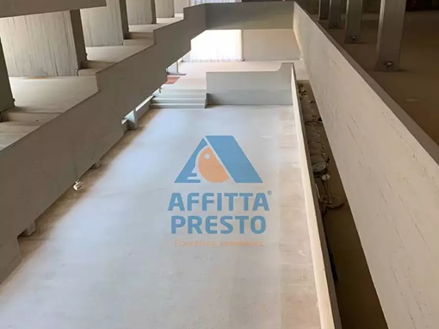 Immagine 2 di Attività commerciale in affitto  a Casciana Terme Lari