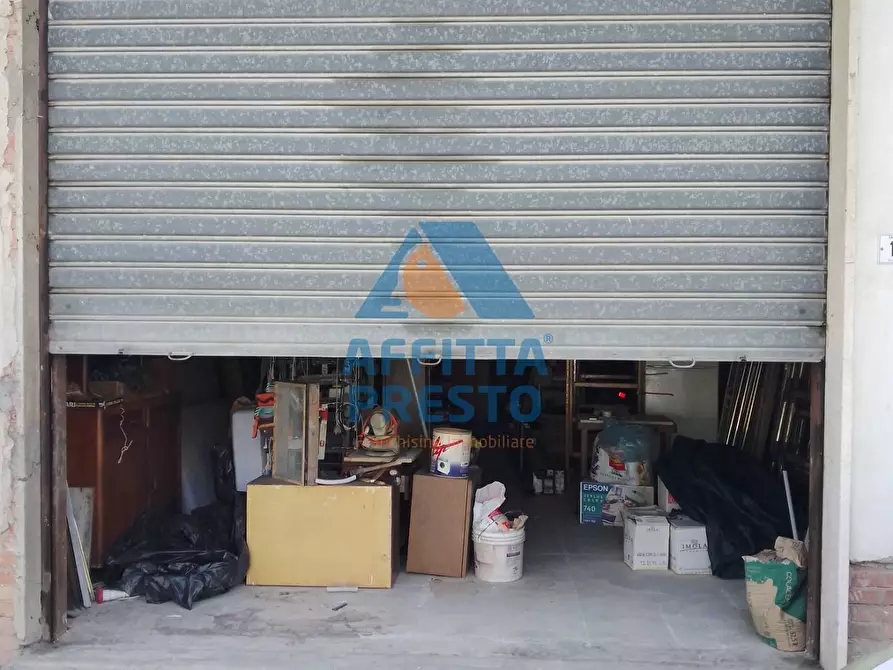Immagine 2 di Magazzino in affitto  a San Miniato
