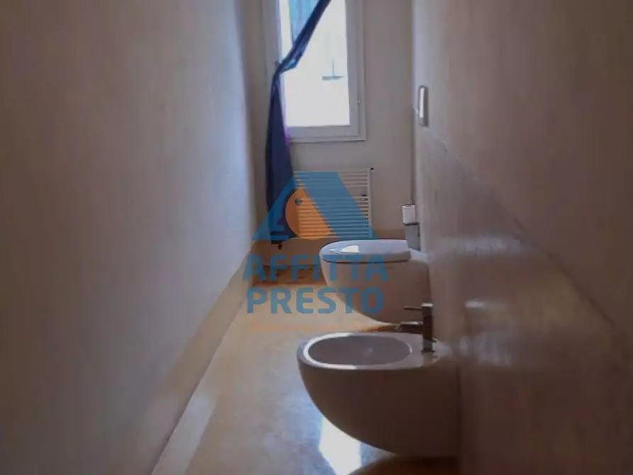 Immagine 5 di Camera in affitto  a Santa Croce Sull'arno