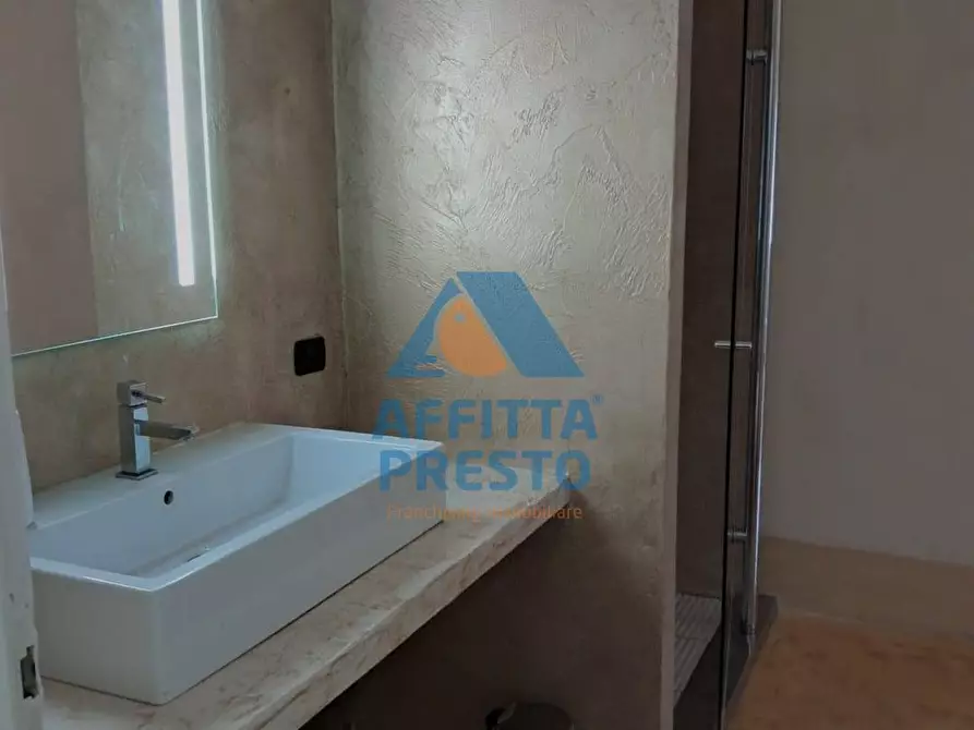 Immagine 7 di Camera in affitto  a Santa Croce Sull'arno