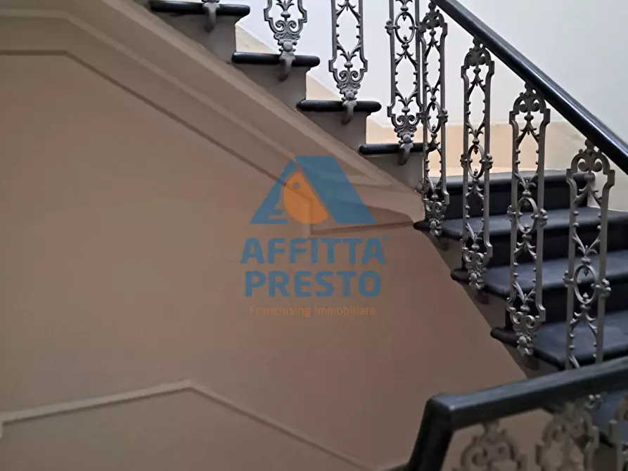 Immagine 16 di Camera in affitto  a Santa Croce Sull'arno