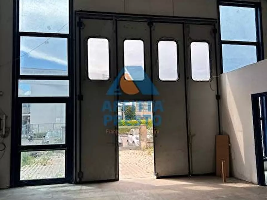 Immagine 6 di Capannone industriale in affitto  a Montelupo Fiorentino