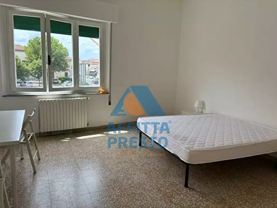 Immagine 16 di Camera in affitto  a Empoli