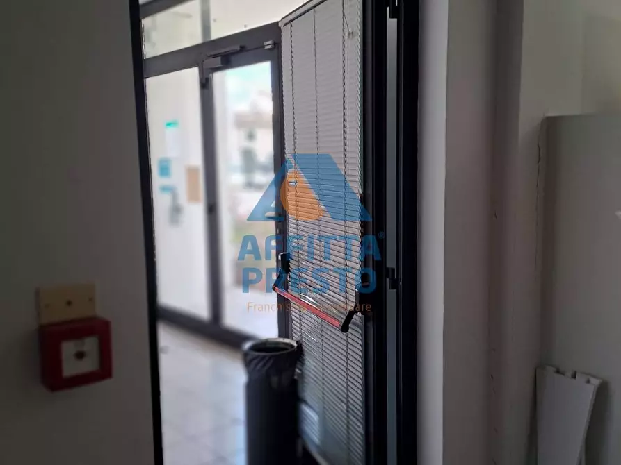 Immagine 5 di Ufficio in affitto  a Empoli