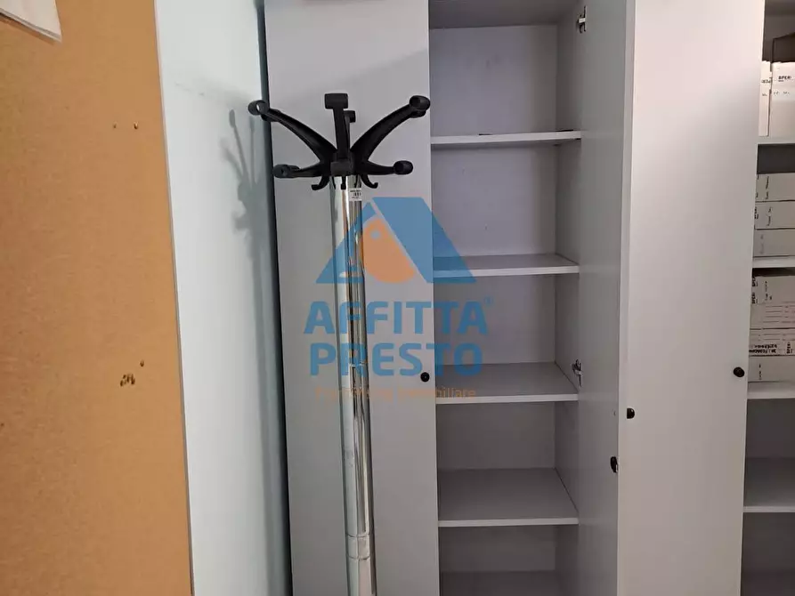 Immagine 7 di Ufficio in affitto  a Empoli