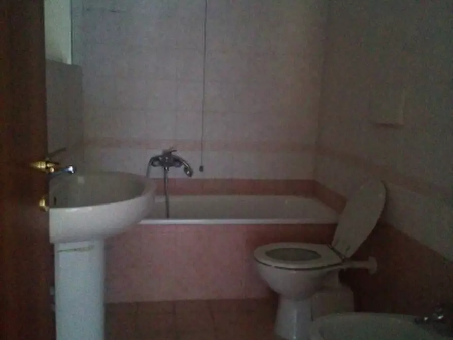 Immagine 6 di Appartamento in affitto  a Empoli