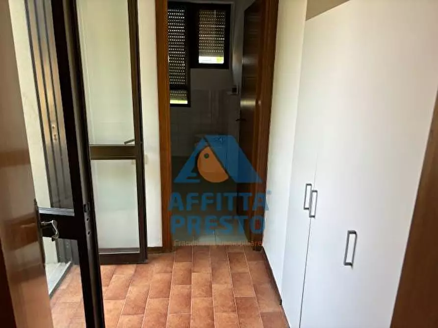 Immagine 7 di Camera in affitto  a Empoli