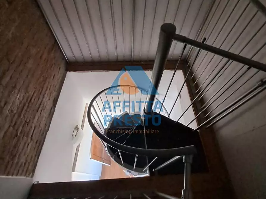 Immagine 7 di Attico in affitto  a Pontedera