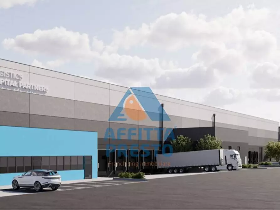 Immagine 2 di Magazzino in affitto  a Pontedera