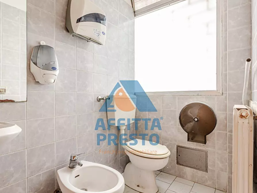 Immagine 5 di Ufficio in affitto  a Santa Croce Sull'arno