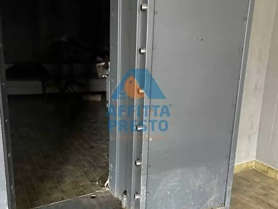 Immagine 14 di Capannone industriale in vendita  a Vinci