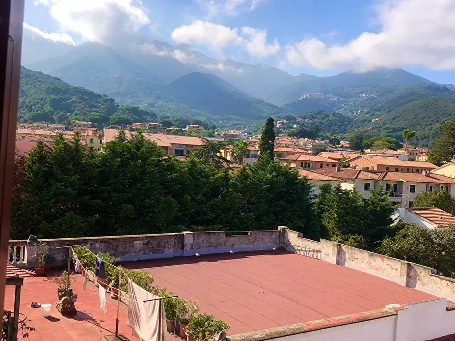 Immagine 5 di Appartamento in vendita  a Marciana Marina