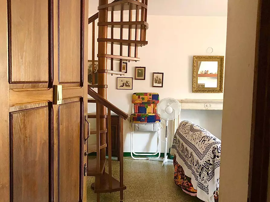 Immagine 27 di Appartamento in vendita  a Marciana Marina