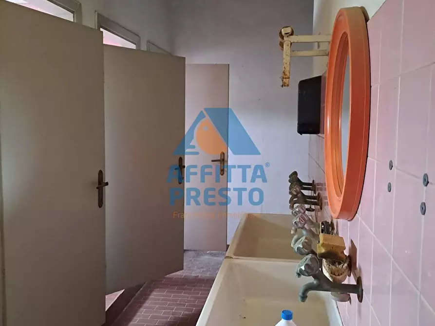 Immagine 6 di Capannone industriale in vendita  a Empoli