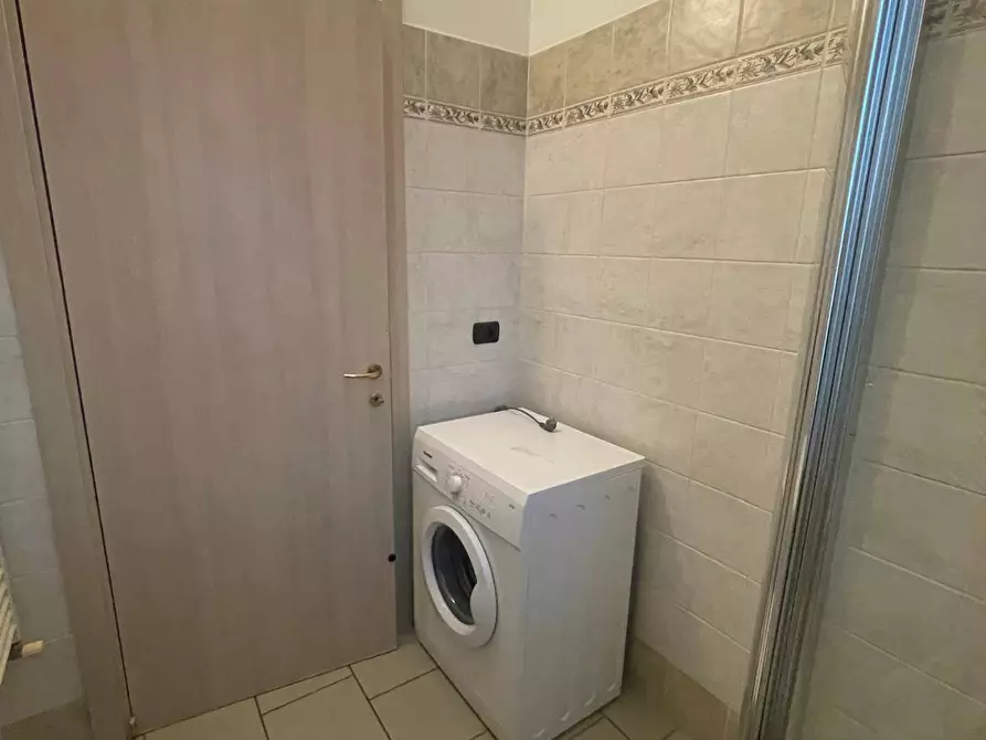 Immagine 10 di Appartamento in affitto  in via Nino Costa 38 a Chivasso