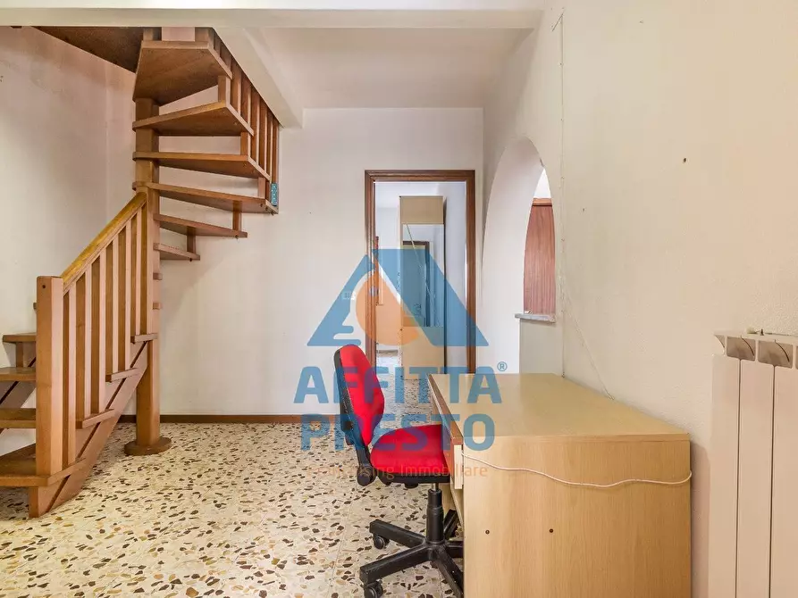 Immagine 9 di Appartamento in vendita  a Santa Maria A Monte