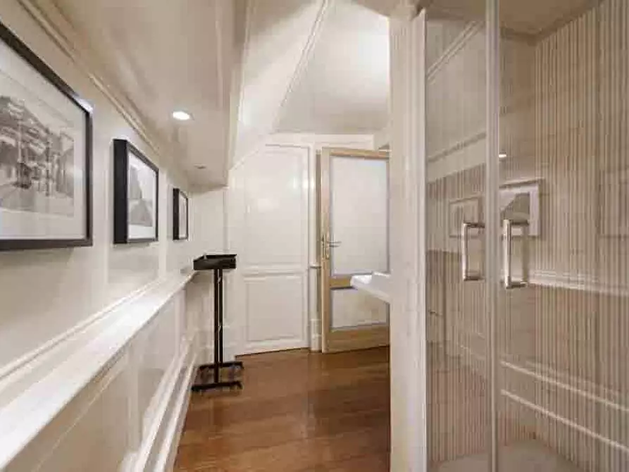 Immagine 9 di Appartamento in affitto  a Firenze