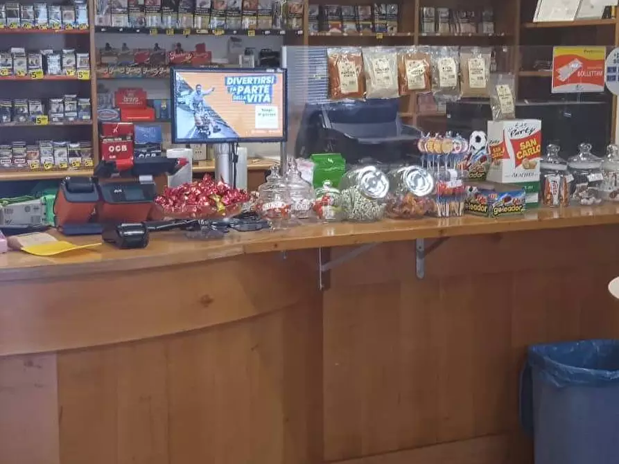 Immagine 6 di Attività commerciale in vendita  a Firenze