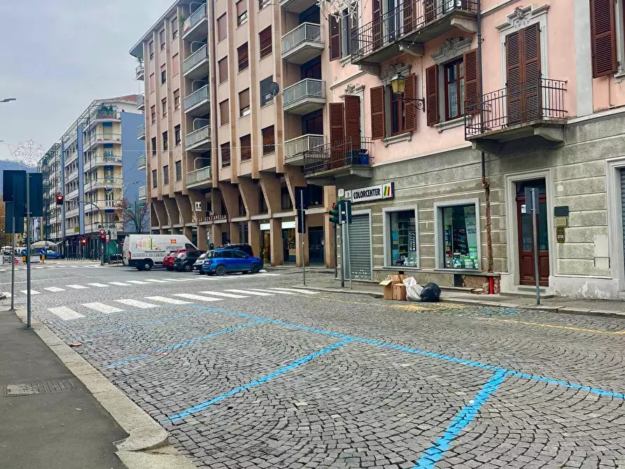 Immagine 12 di Negozio in affitto  in Via Po 5 a Chivasso
