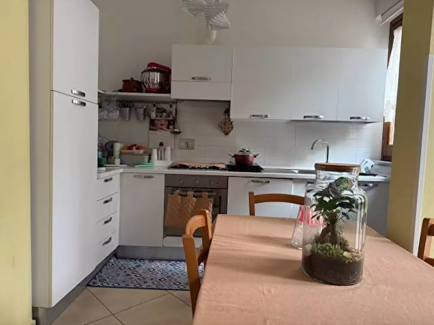 Immagine 2 di Appartamento in vendita  a Empoli