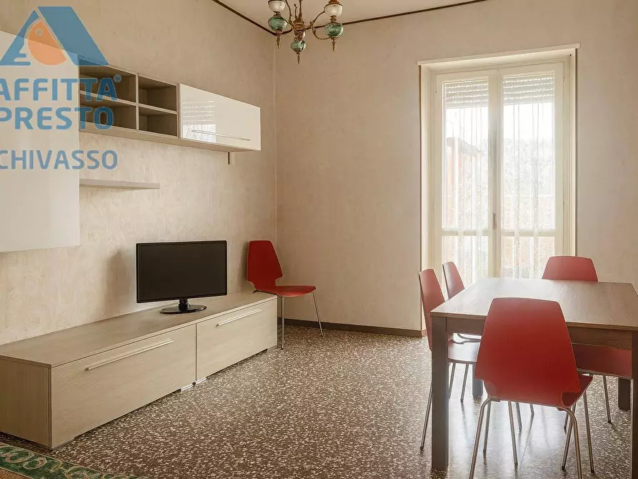 Immagine 3 di Appartamento in vendita  in via momo 16 a Chivasso