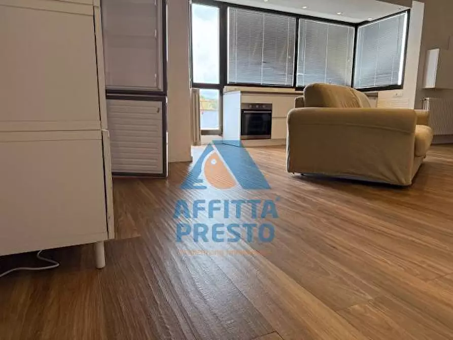 Immagine 11 di Attico in affitto  a Empoli