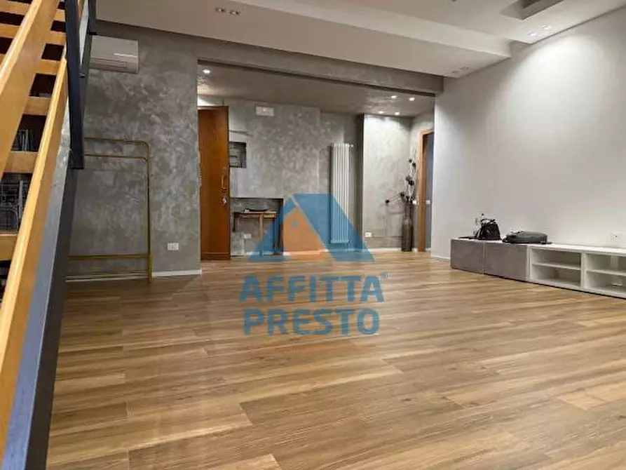 Immagine 16 di Attico in affitto  a Empoli