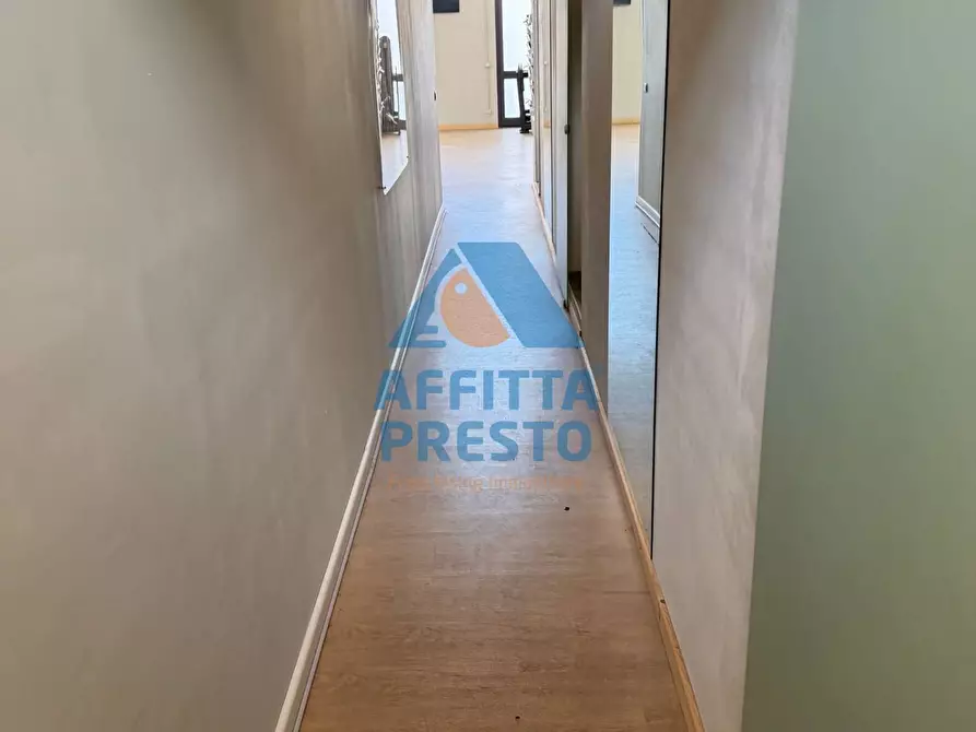 Immagine 3 di Magazzino in affitto  a Empoli