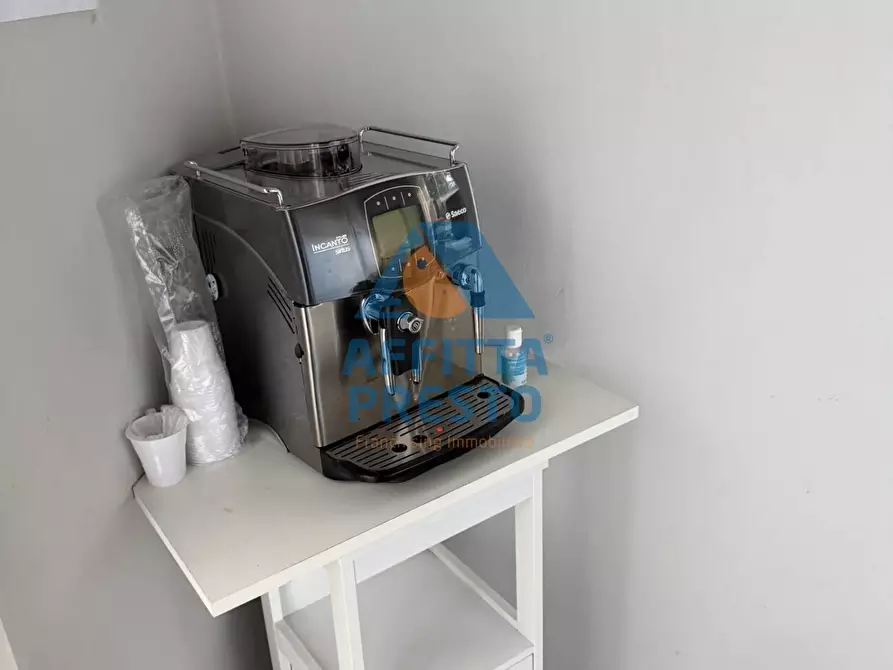 Immagine 17 di Magazzino in affitto  a Empoli