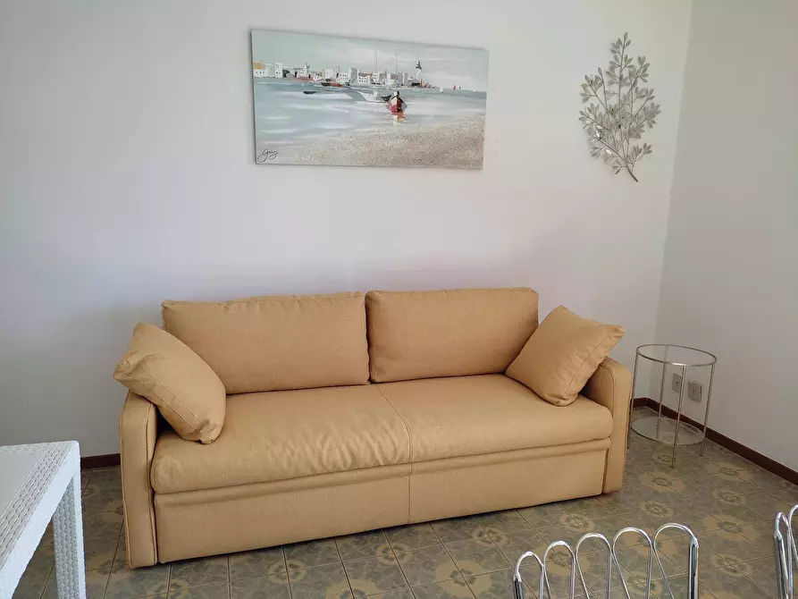 Immagine 10 di Appartamento in vendita  a Camaiore