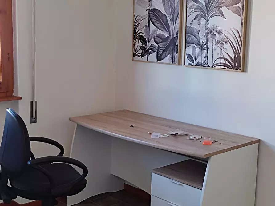 Immagine 13 di Appartamento in vendita  a Camaiore