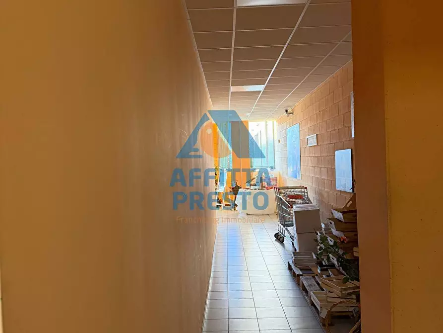 Immagine 4 di Attività commerciale in vendita  a Vinci