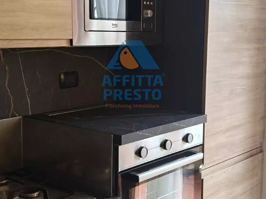 Immagine 2 di Appartamento in affitto  a Capraia E Limite