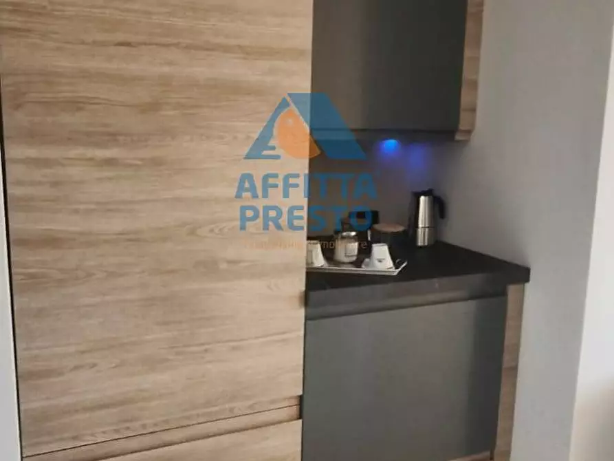 Immagine 5 di Appartamento in affitto  a Capraia E Limite