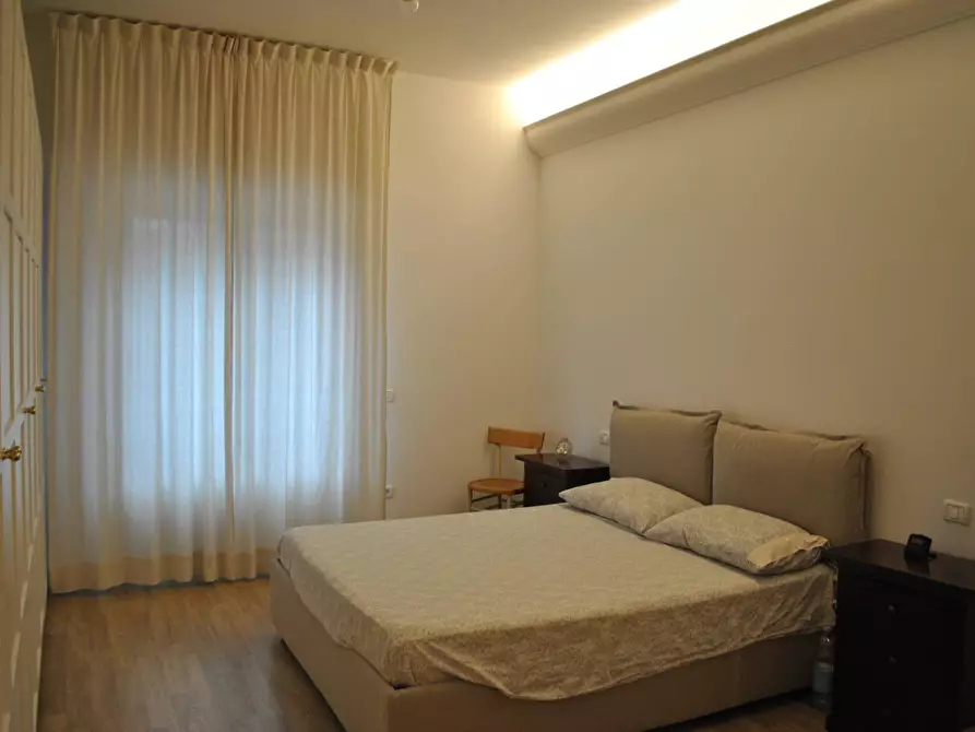 Immagine 9 di Appartamento in vendita  a Firenze