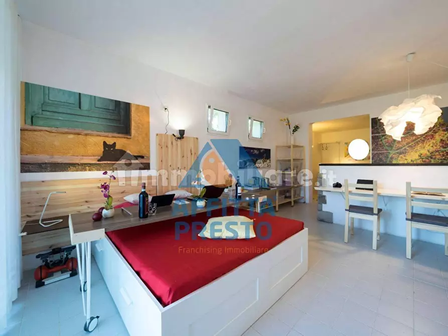 Immagine 2 di Appartamento in vendita  a Carmignano