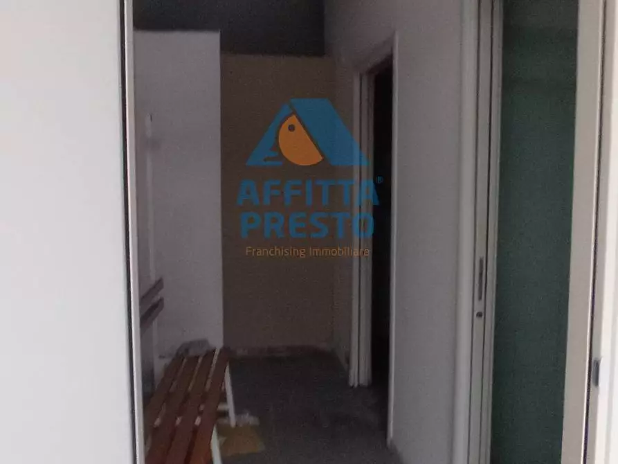 Immagine 4 di Attività commerciale in affitto  a Empoli
