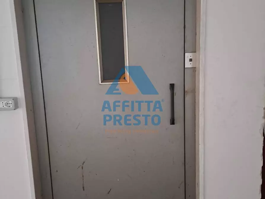 Immagine 7 di Capannone industriale in affitto  a Empoli