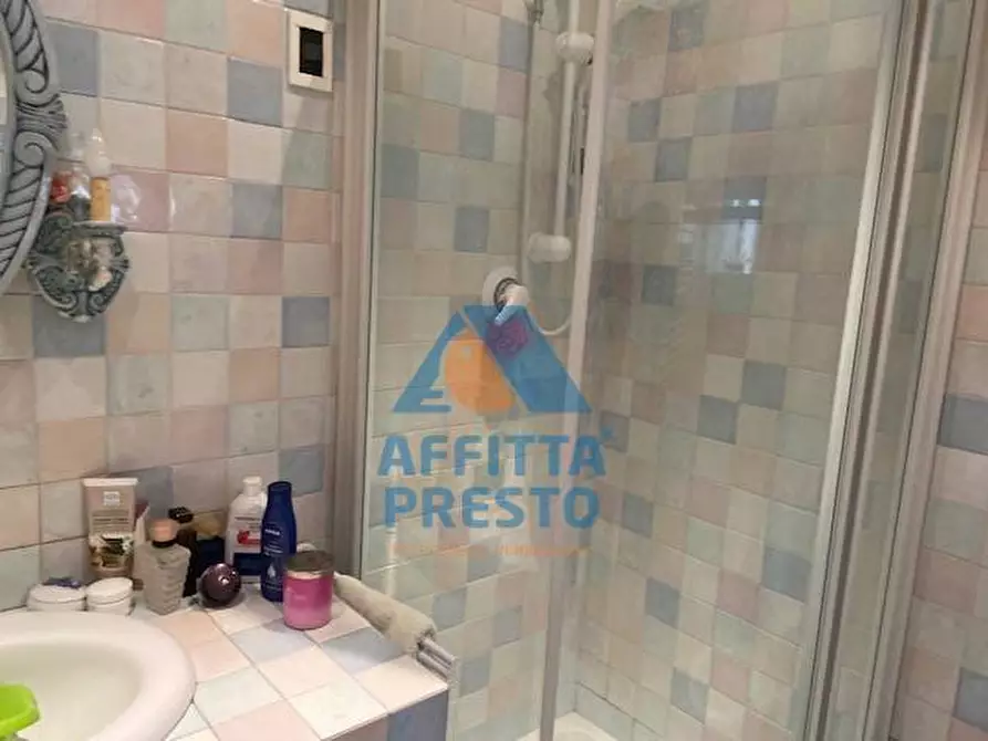 Immagine 3 di Appartamento in affitto  a Capraia E Limite